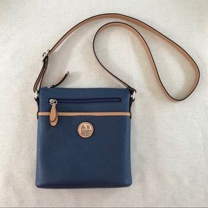 Giani Bernini Saffiano Crossbody- like new!